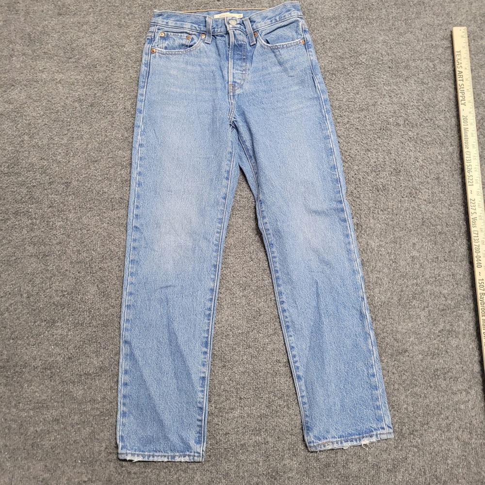 Levi's Jeans Womens Size 25 Wedgie Straight Light Wash Blue Denim High Rise